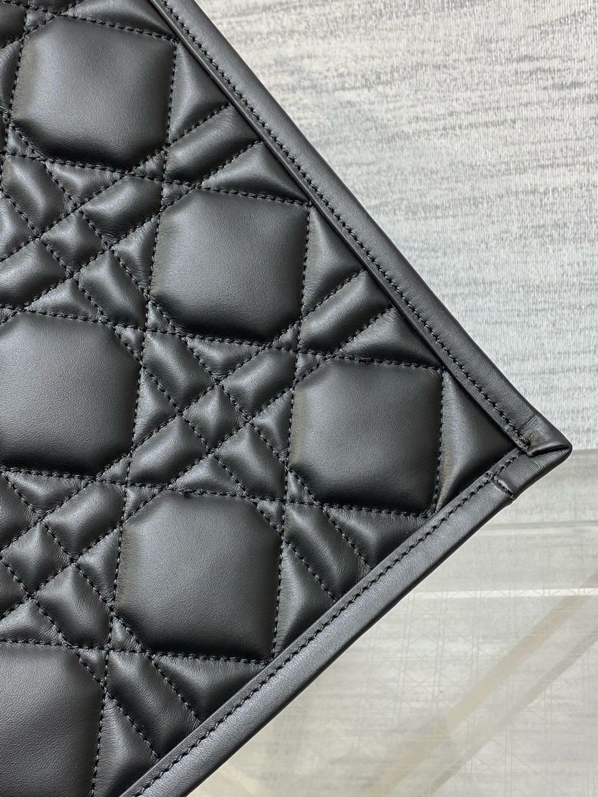 Luxury Quilted Black Tote Bag –  Premium Handbag