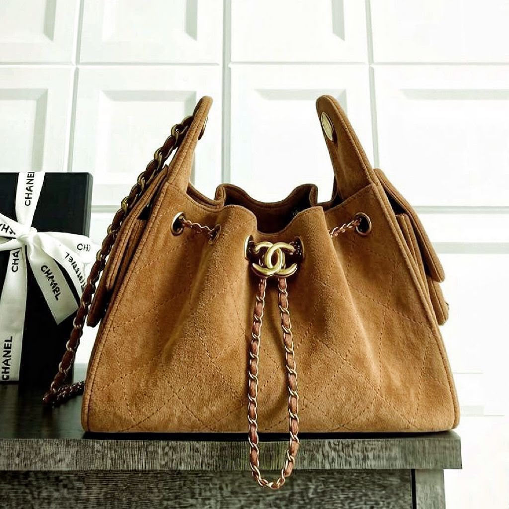 Quilted Drawstring Bucket Bag 28 cm - Brown