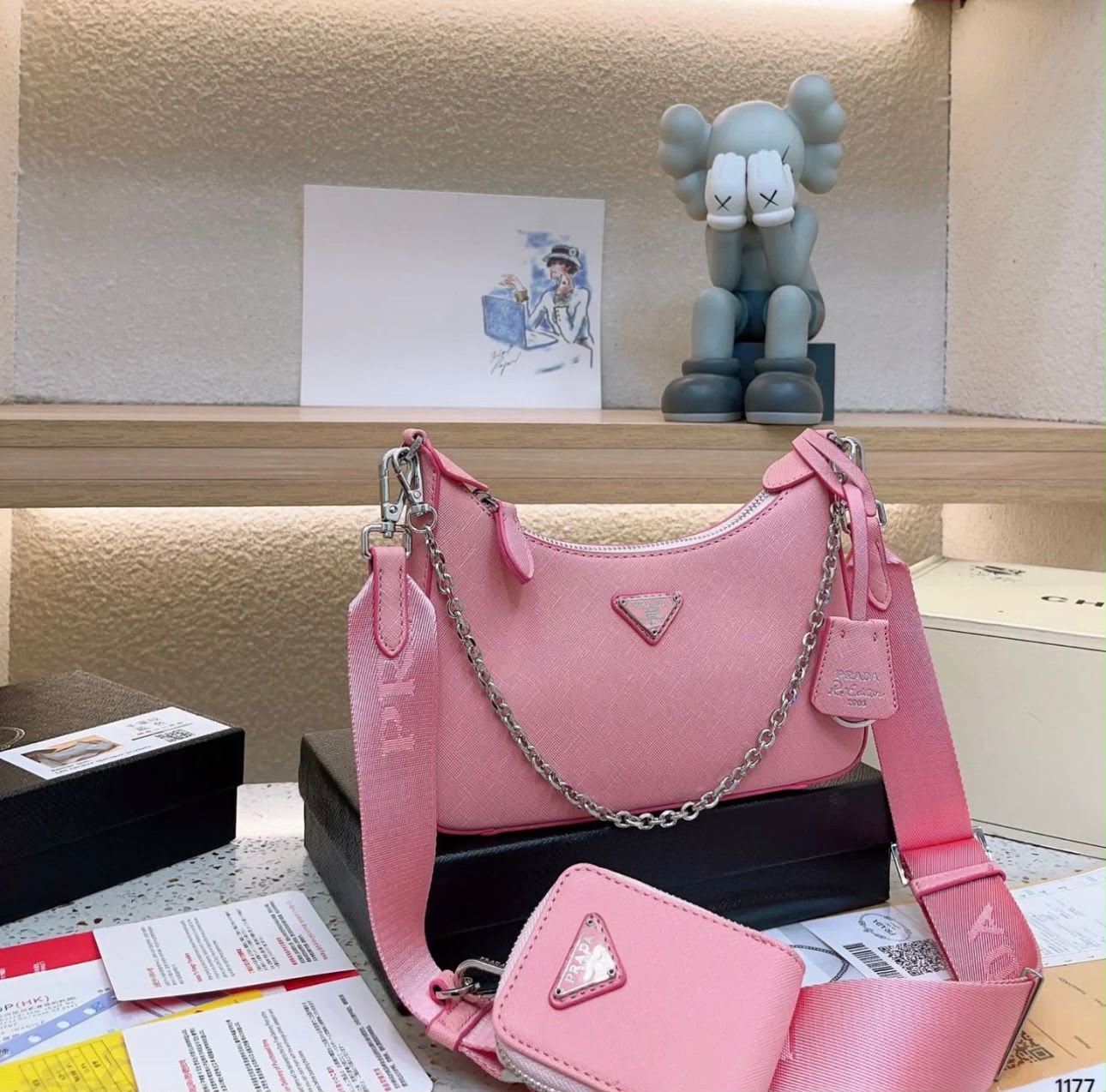 Soft pink 22 cm chain shoulder bag with matching strap and mini pouch